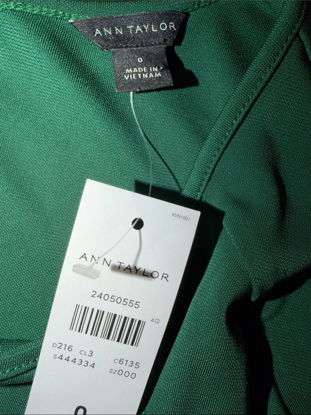 Ann Taylor 0 Green Ruffle Shoulder Hem Long Sleeve Back Zip Jersey Dress